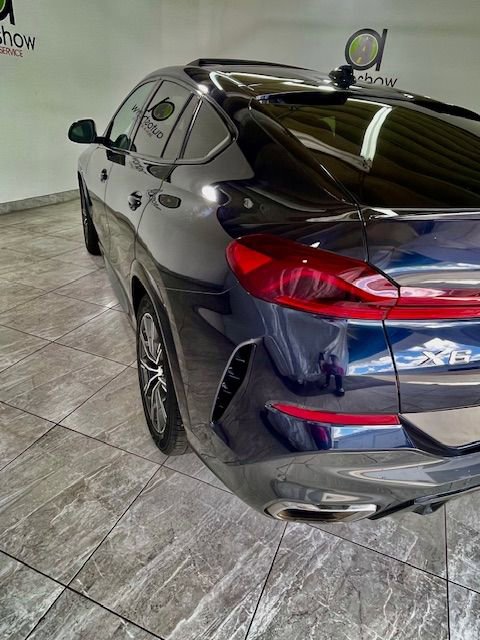 Used 2020 BMW X6 xDrive40i w/ M Sport Package image 22