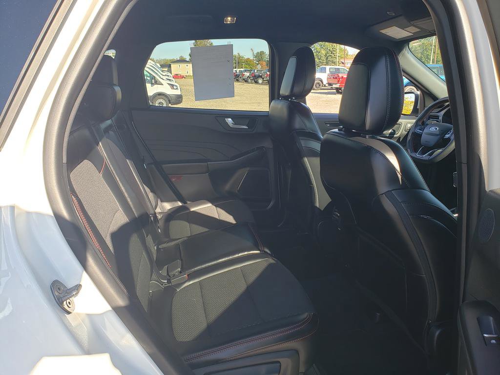 Used 2023 Ford Escape ST-Line Select w/ Tech Pack #2 image 17