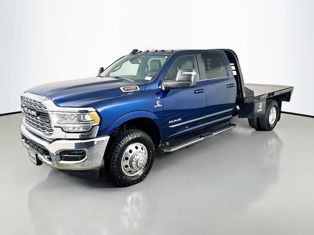 Used 2023 RAM 3500 Limited image 3