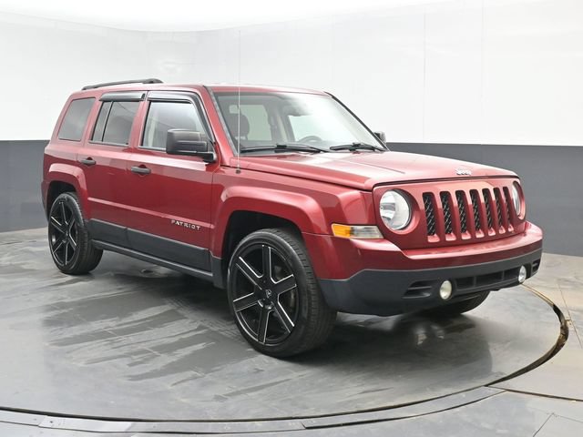 Used 2016 Jeep Patriot Sport FWD image 2