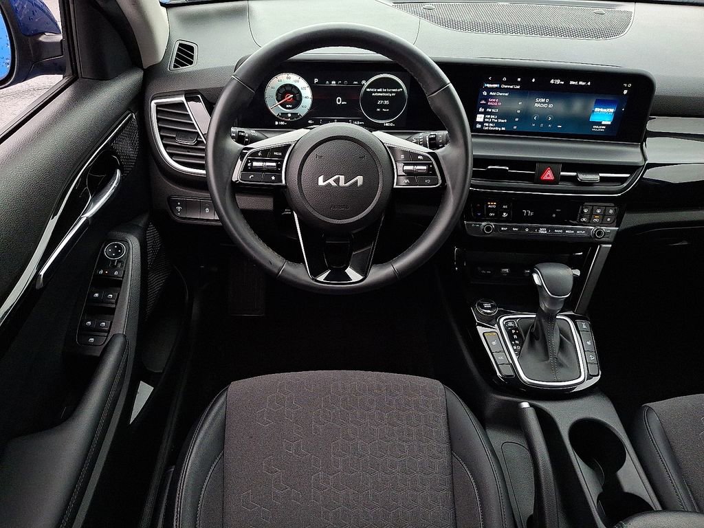 Certified 2024 Kia Seltos S image 12