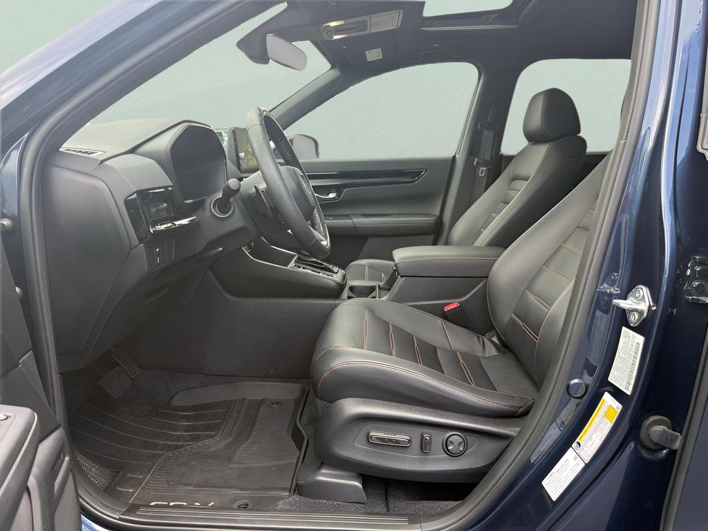 Used 2024 Honda CR-V Sport Touring image 9