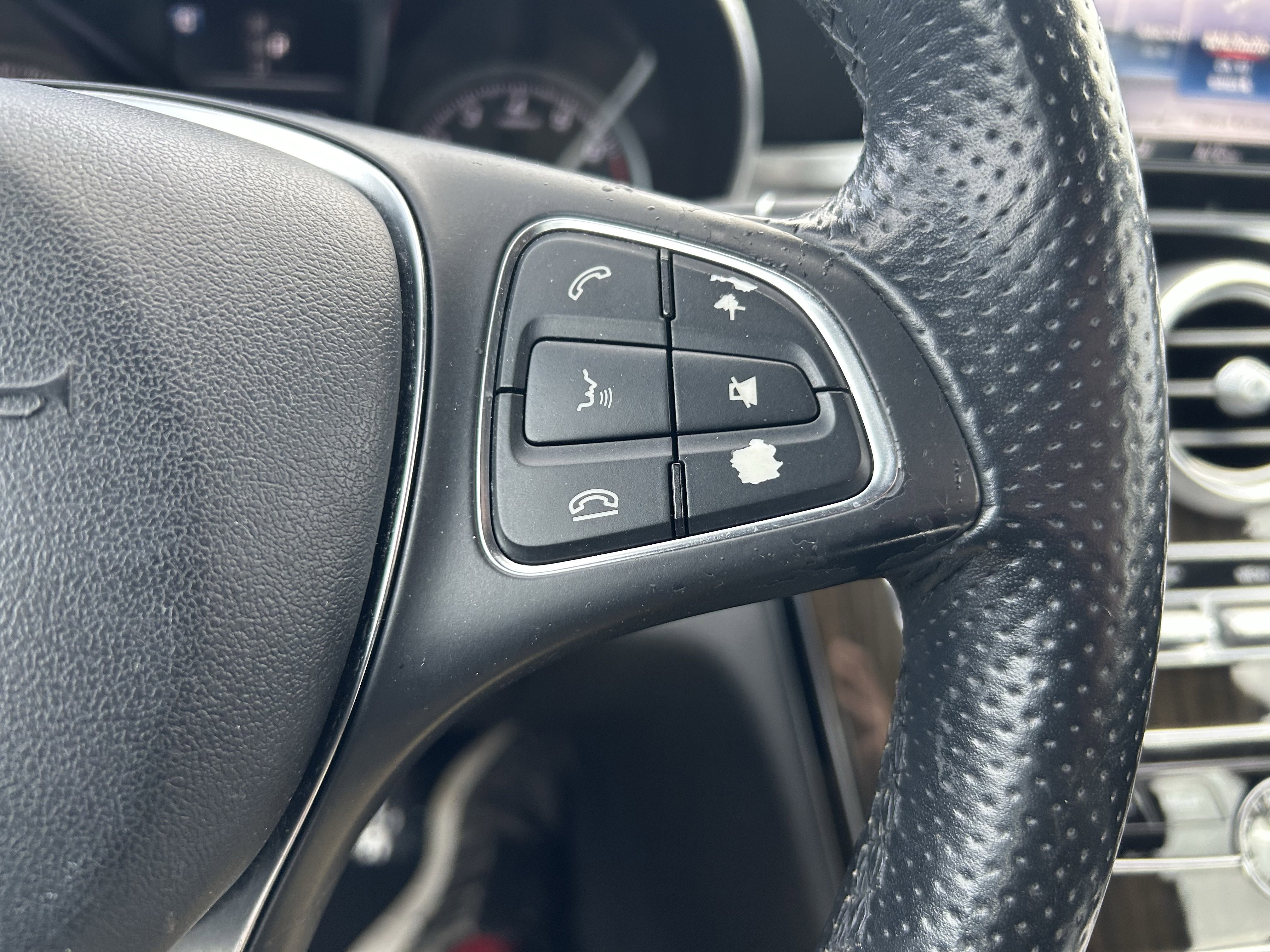 Used 2018 Mercedes-Benz C 300 4MATIC Sedan image 17