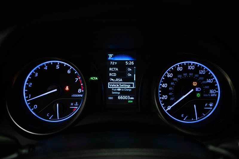 Used 2023 Toyota Camry SE w/ Convenience Package FWD image 16