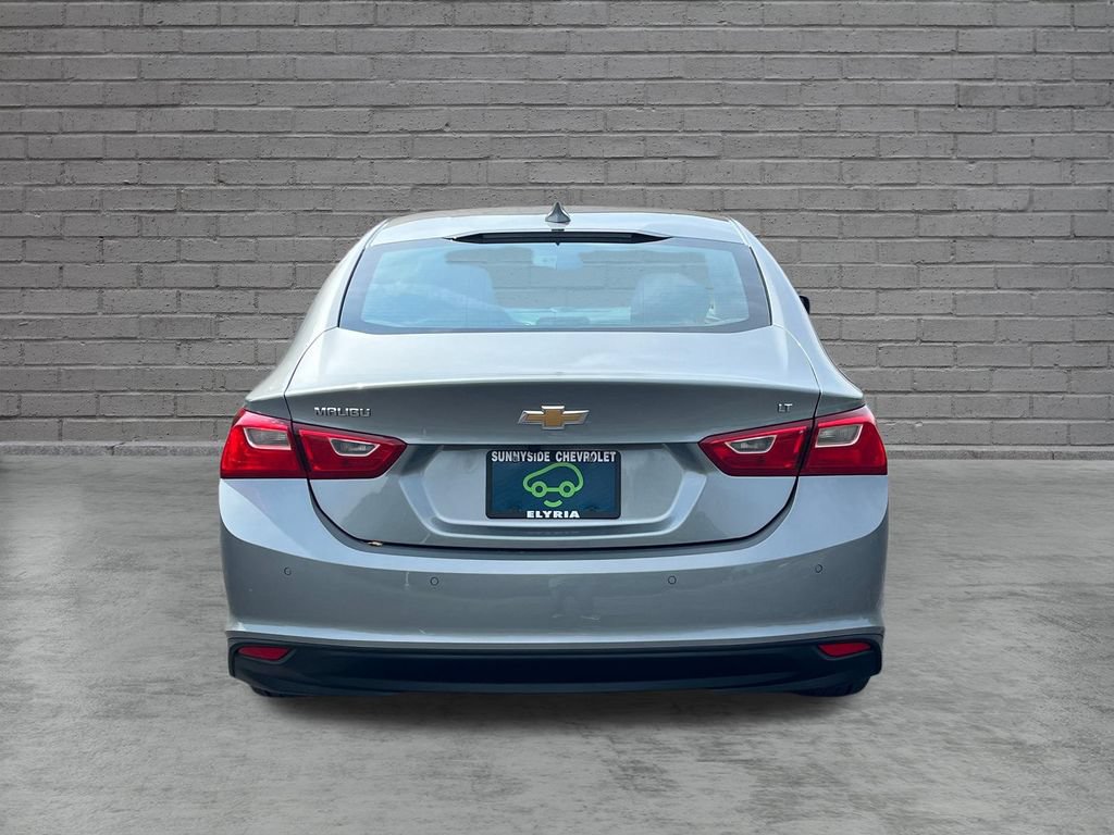 Used 2025 Chevrolet Malibu LT FWD image 3