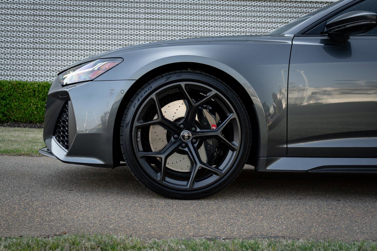 Certified 2024 Audi RS 6 performance image 9