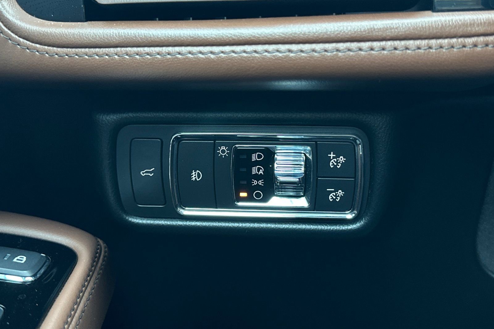 Used 2020 Lincoln Aviator Reserve w/ Equipment Group 202A AWD/4WD image 29