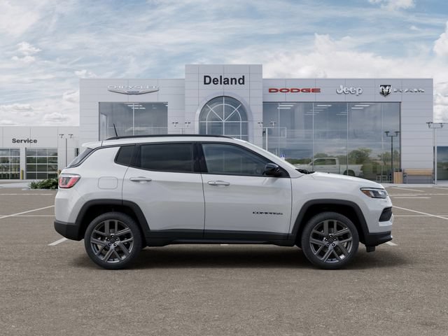 New 2026 Jeep Compass Latitude AWD/4WD image 24