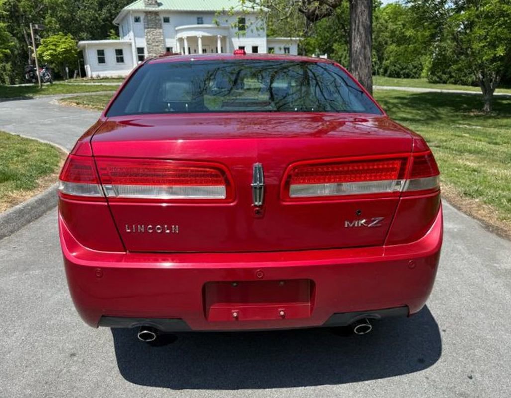 Used 2012 Lincoln MKZ FWD image 8