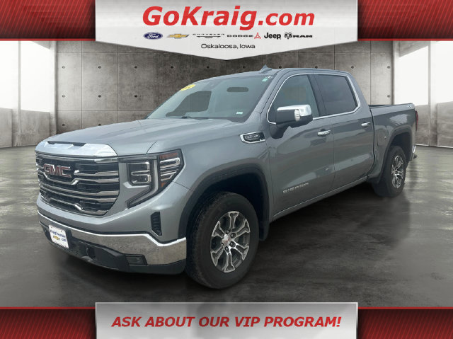 Used 2024 GMC Sierra 1500 SLT AWD/4WD image 1