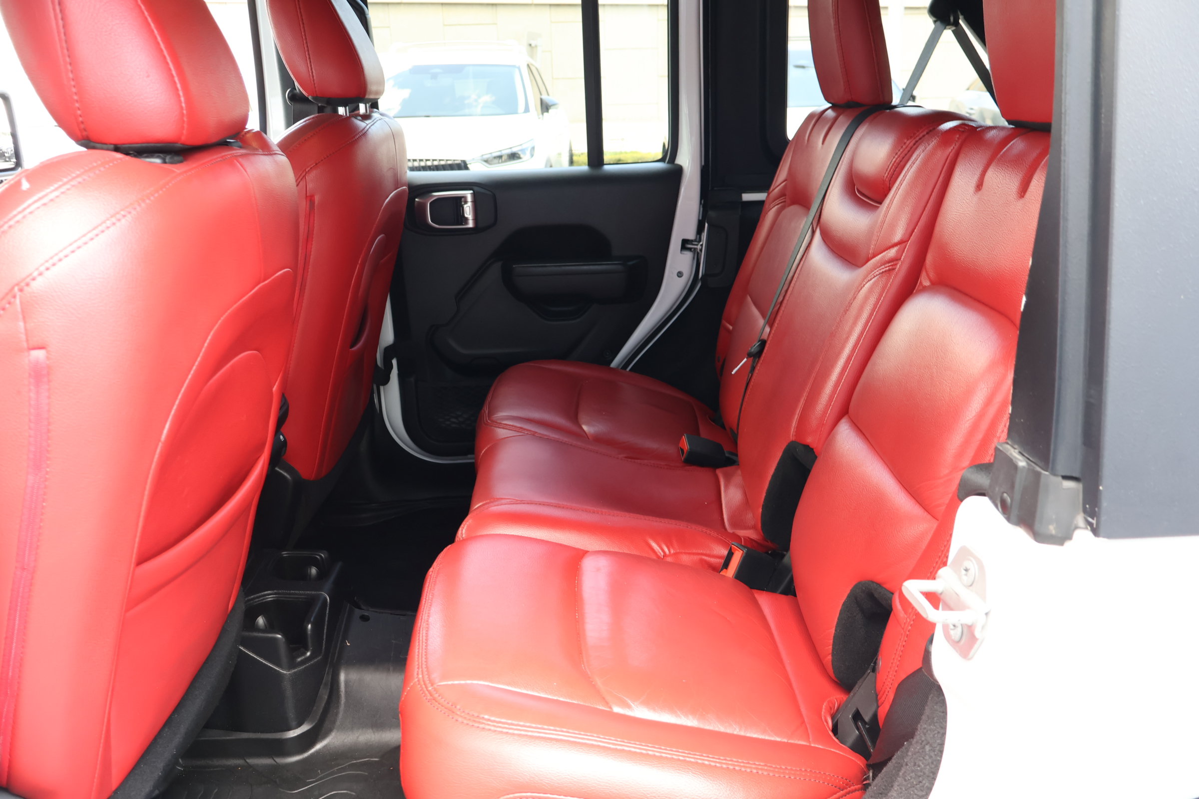Used 2021 Jeep Wrangler Unlimited Sport AWD/4WD image 13