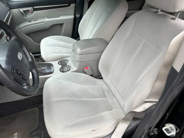 Used 2009 Hyundai Santa Fe SE w/ Premium Pkg 4 FWD image 9