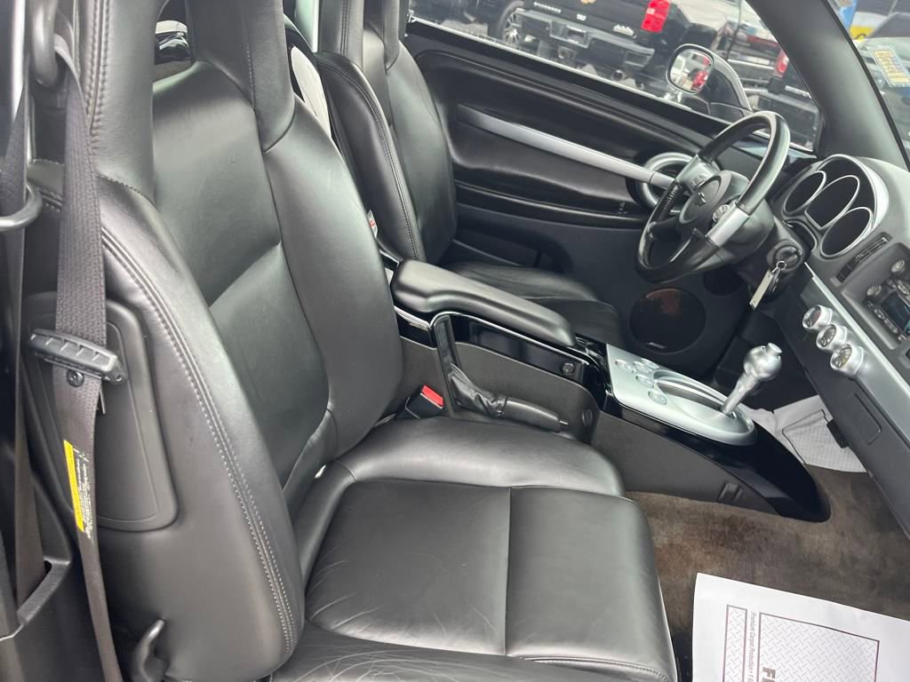 Used 2003 Chevrolet SSR w/ Preferred Equipment Group image 22