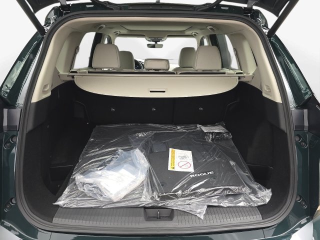 New 2026 Nissan Rogue Dark Armor FWD image 32