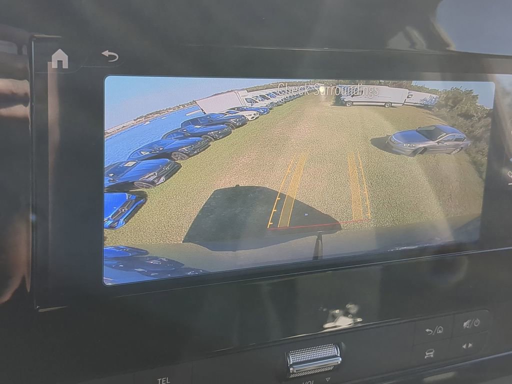 Used 2025 Mercedes-Benz Sprinter 2500 image 7