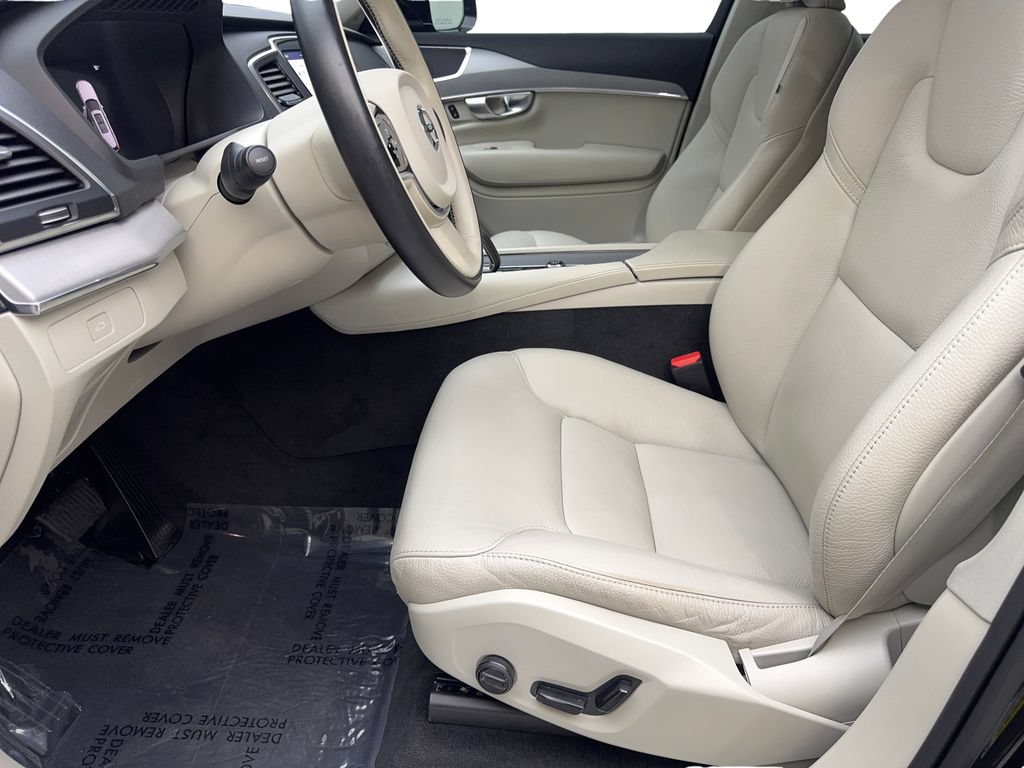 Used 2024 Volvo XC90 B5 Core w/ Protection Package Premier AWD/4WD image 27