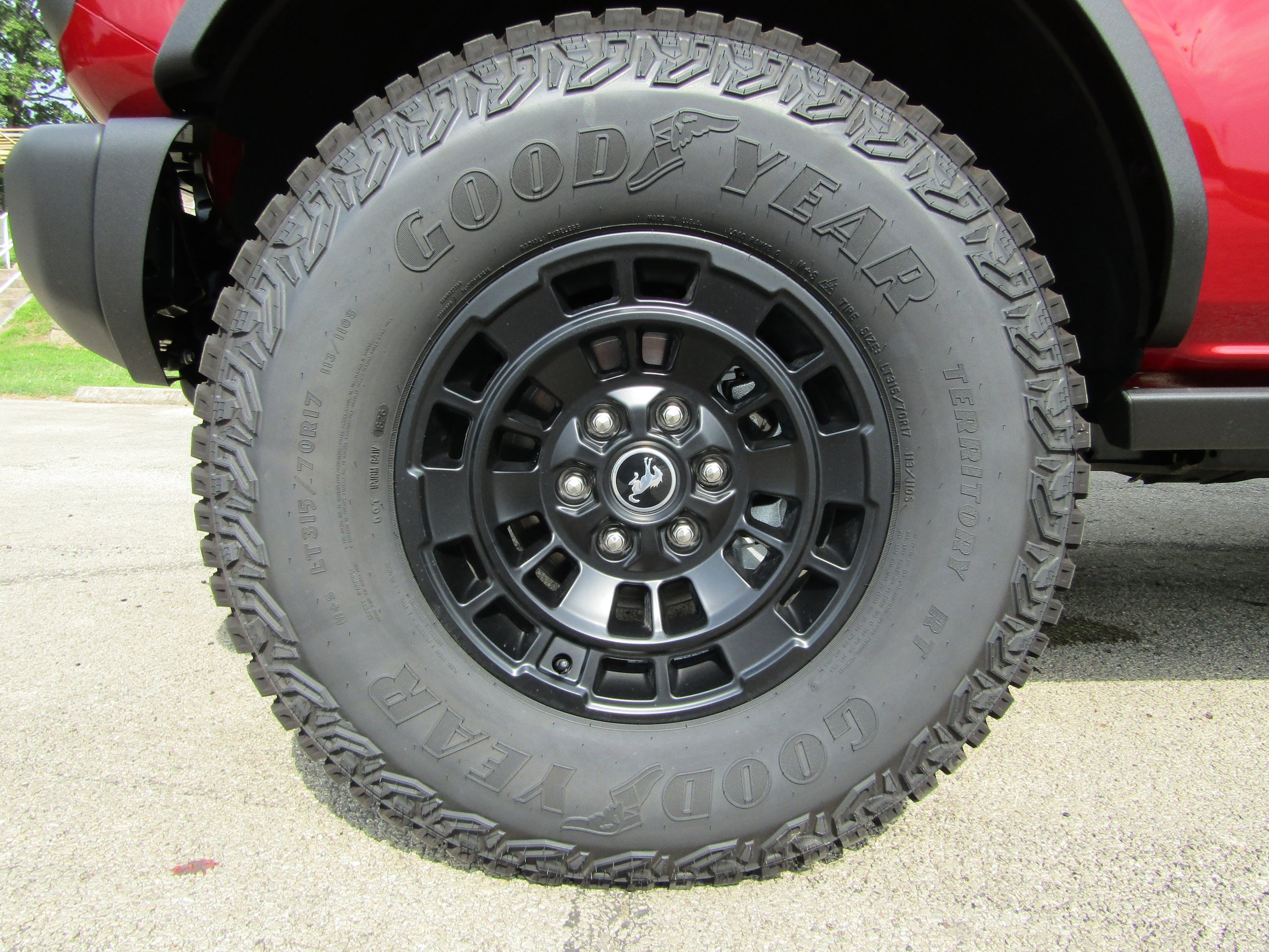 New 2026 Ford Bronco Big Bend w/ Black Diamond Package AWD/4WD image 9