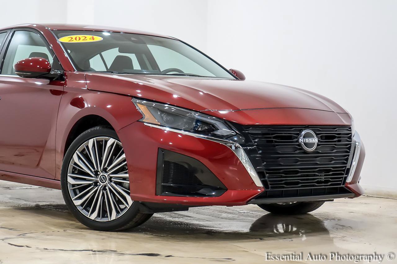 Used 2024 Nissan Altima 2.5 SL AWD/4WD image 2