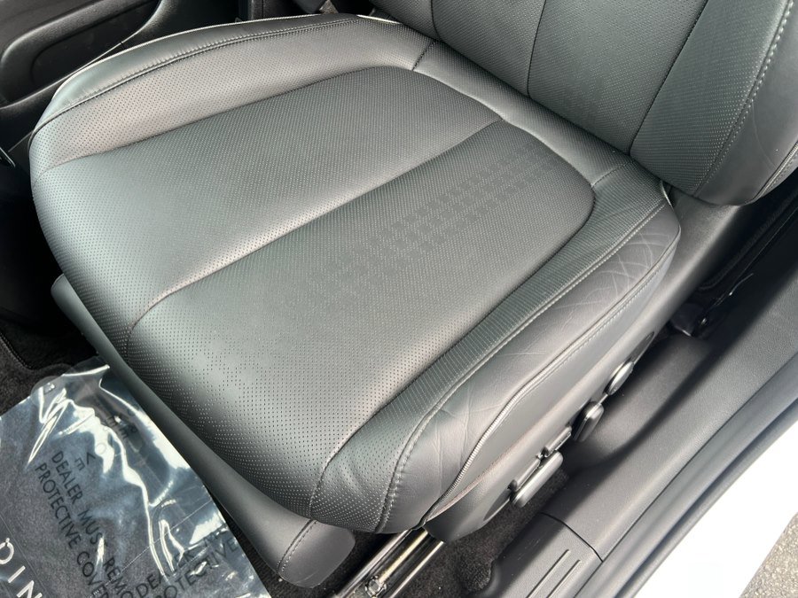 Used 2024 Hyundai Ioniq 5 Limited image 24