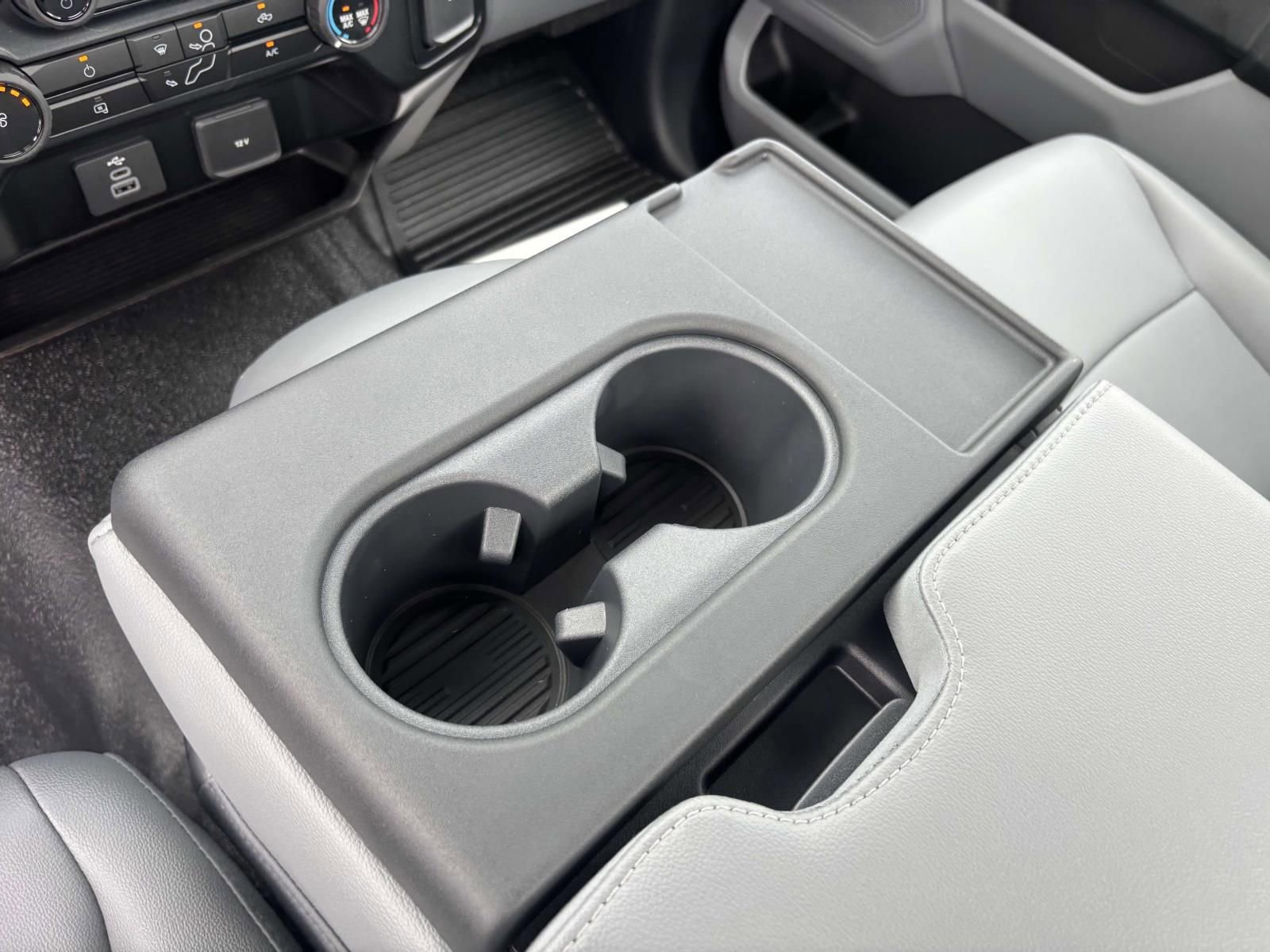 New 2025 Ford F550 4x4 Regular Cab Super Duty image 11