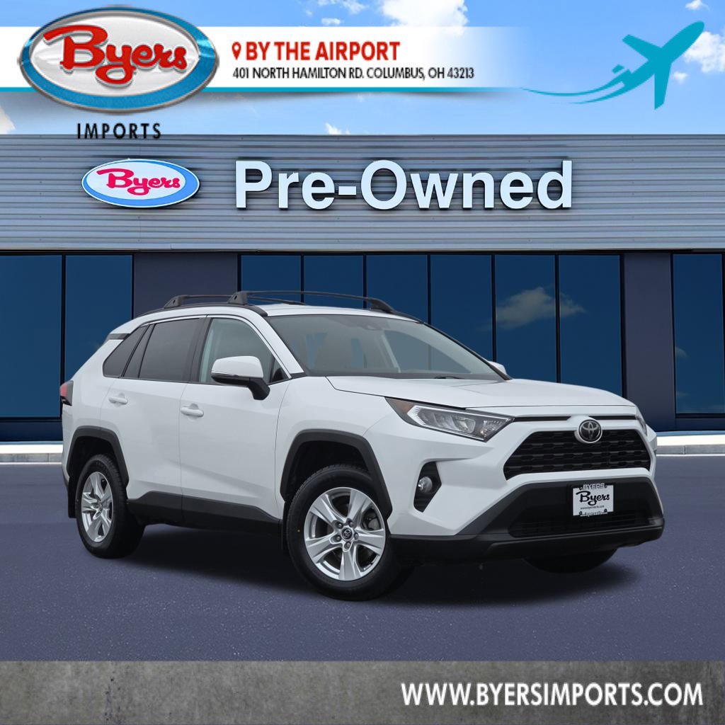 Used 2021 Toyota RAV4 XLE image 1