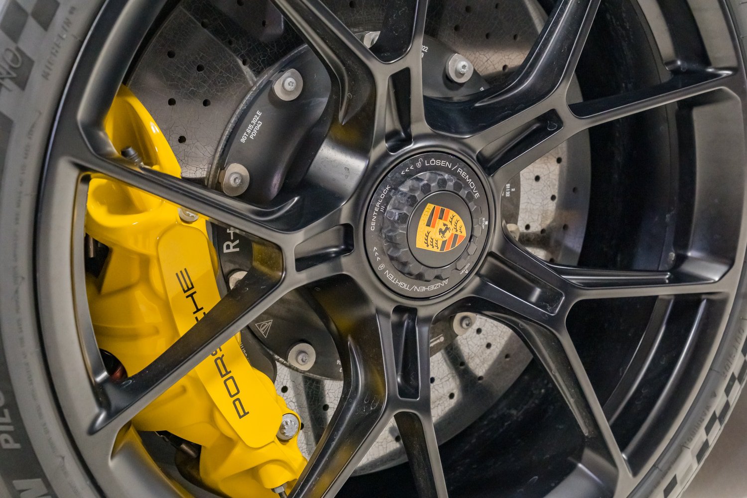 Used 2022 Porsche 911 GT3 RWD image 30