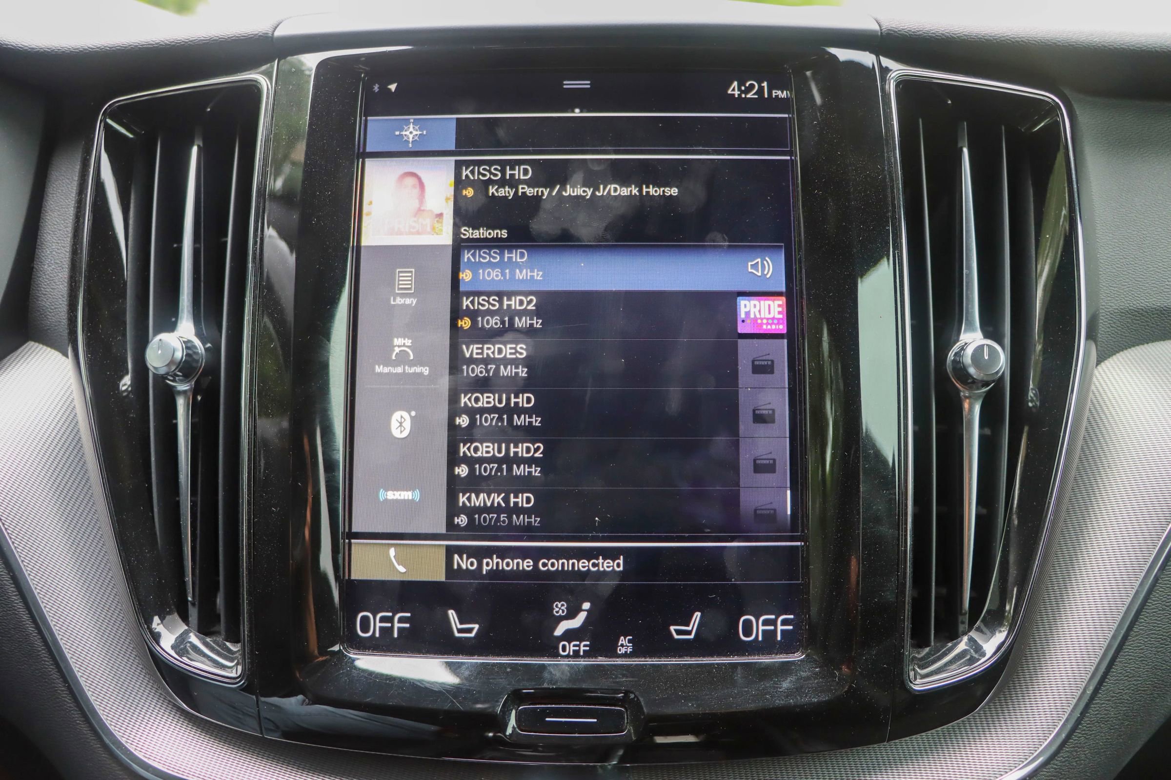 Used 2018 Volvo XC60 T6 R-Design w/ Convenience Package image 35