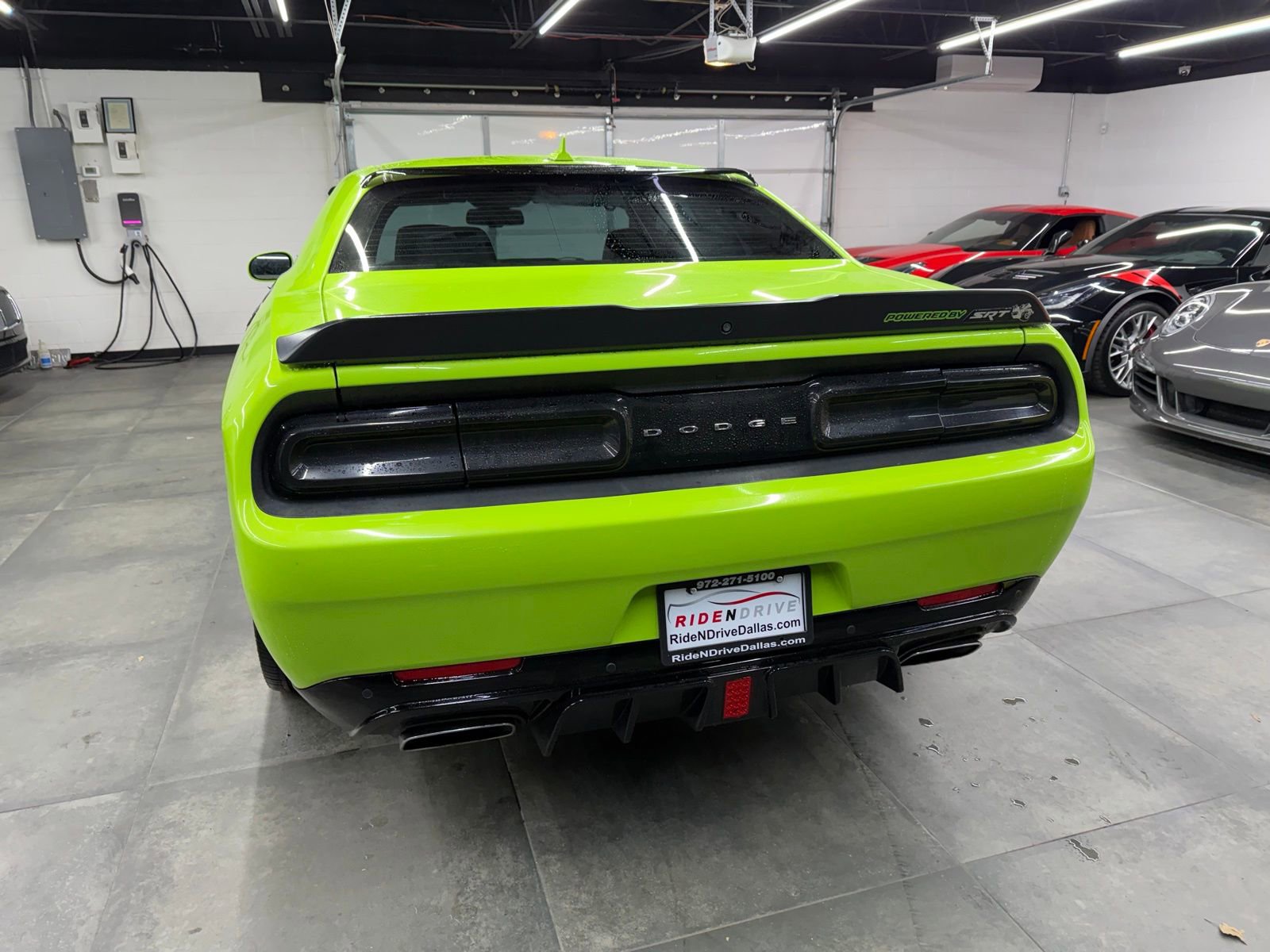 Used 2015 Dodge Challenger R/T Scat Pack w/ Leather Interior Group image 5