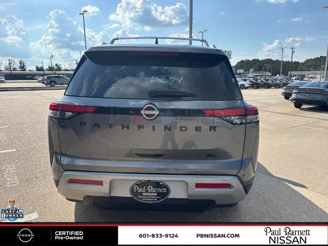 Certified 2025 Nissan Pathfinder SL w/ Black Appearance Package FWD image 13