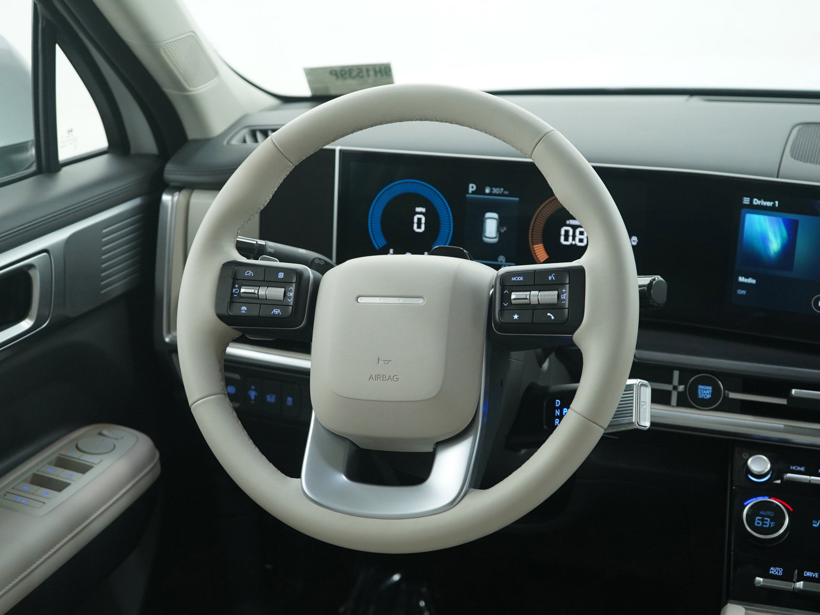 Used 2025 Hyundai Santa Fe SEL image 14