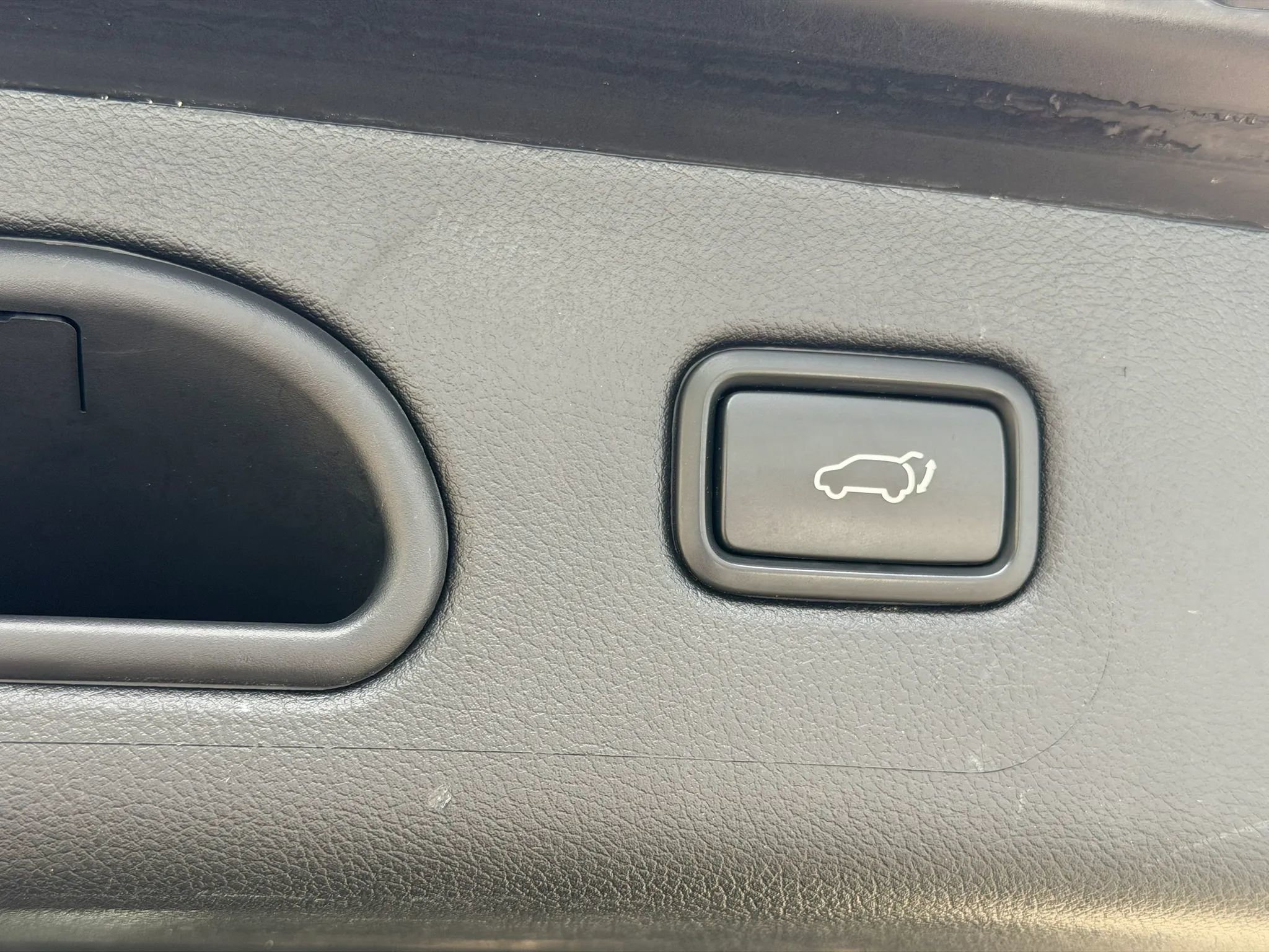 Used 2022 Kia Sportage EX image 16