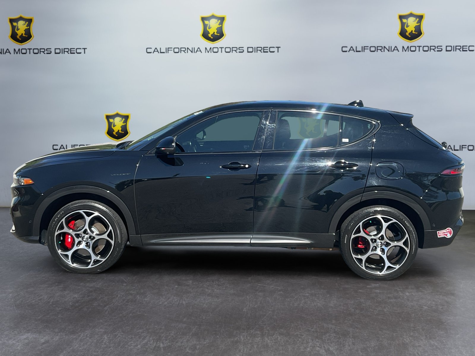 Used 2024 Alfa Romeo Tonale Veloce AWD/4WD image 4