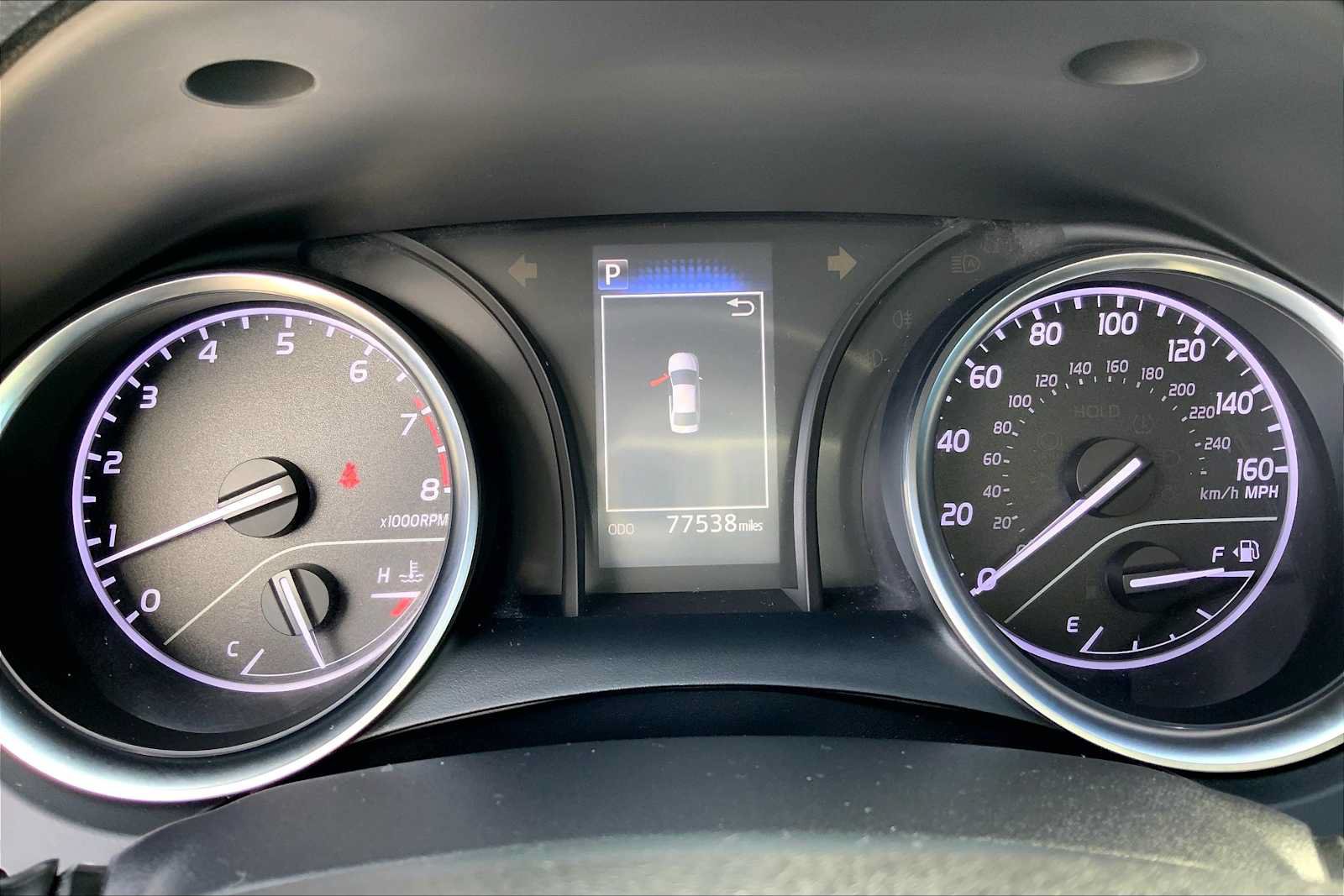 Used 2018 Toyota Camry SE FWD image 23