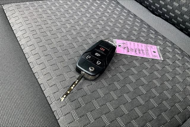 Used 2023 Ford Transit 350 XLT image 35