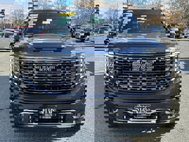 Used 2023 GMC Sierra 1500 Denali Ultimate image 2