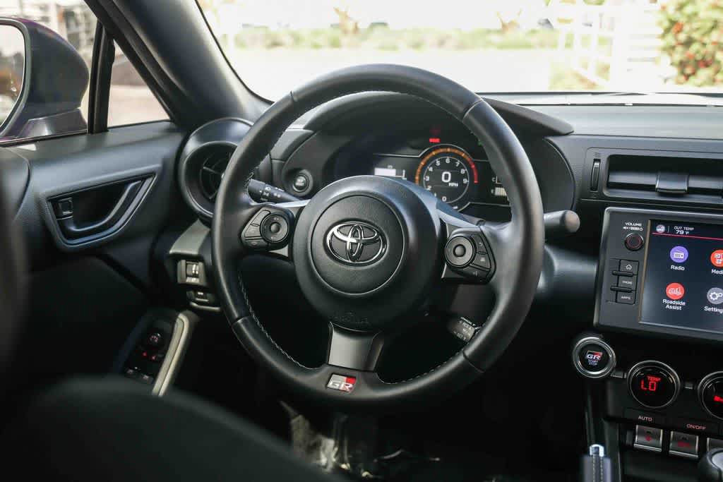 Used 2024 Toyota GR86 image 13