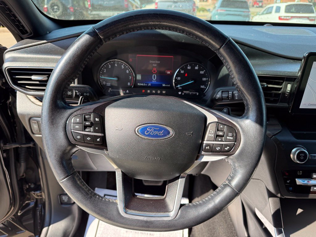 Used 2020 Ford Explorer Limited AWD/4WD image 14
