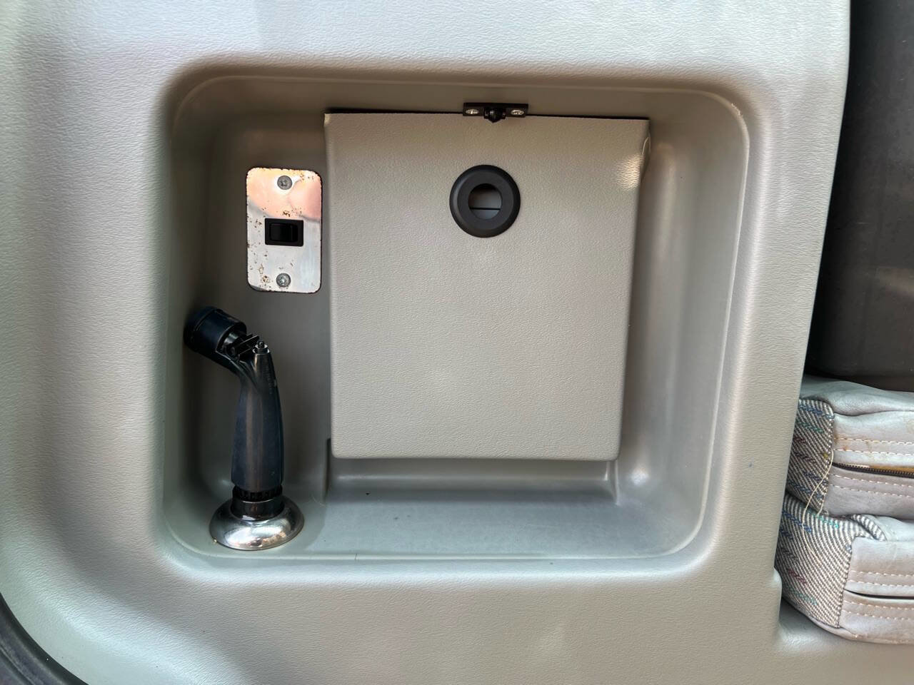 Used 1995 Volkswagen Eurovan Camper image 35