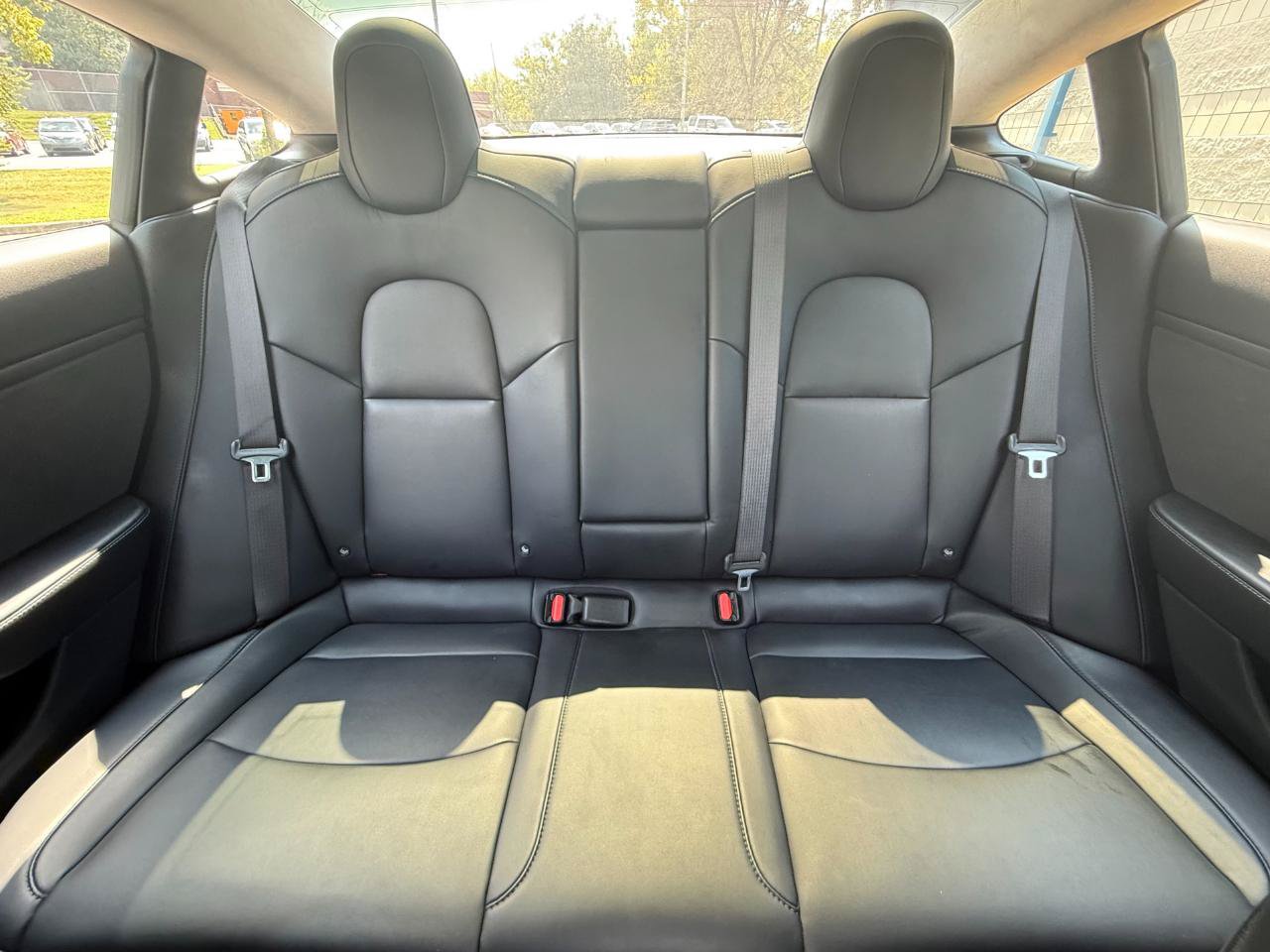 Used 2017 Tesla Model 3 Long Range RWD image 13
