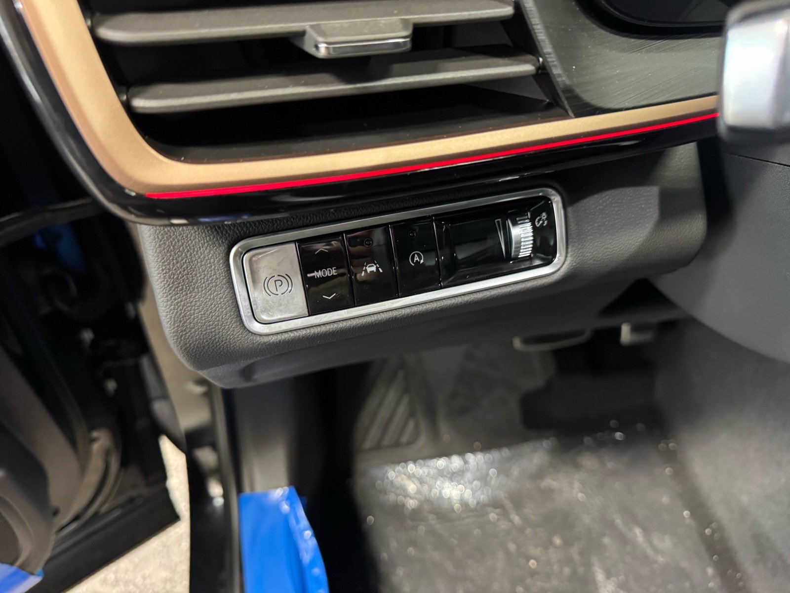 New 2026 Buick Envision Sport Touring AWD/4WD image 16