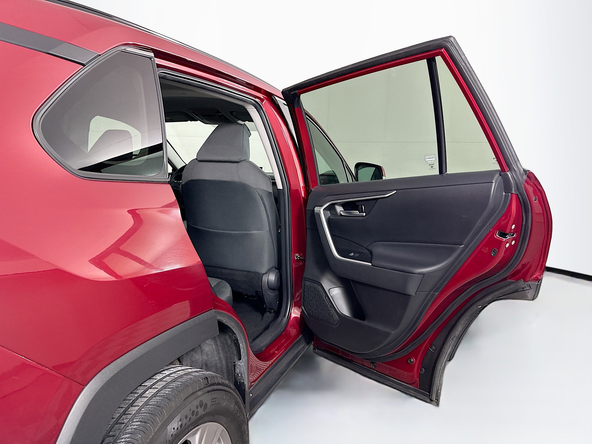 Used 2023 Toyota RAV4 XLE image 28