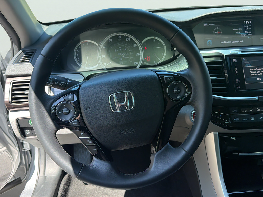 Used 2017 Honda Accord EX-L image 23