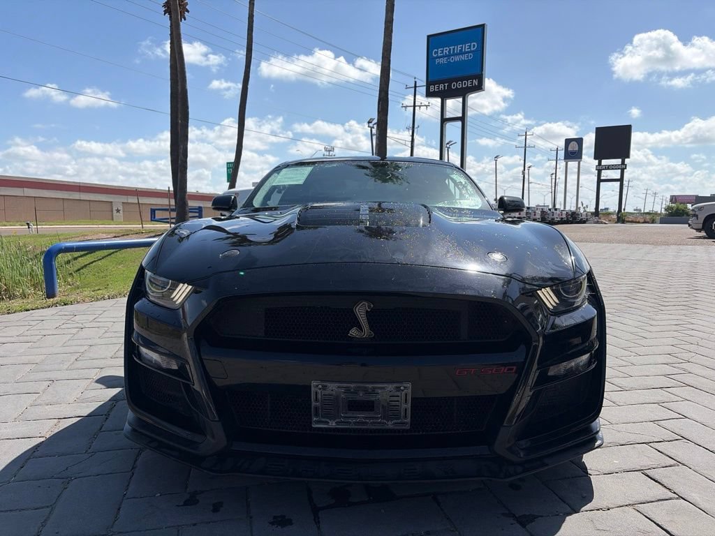 Used 2022 Ford Mustang Shelby GT500 w/ Technology Package RWD image 2