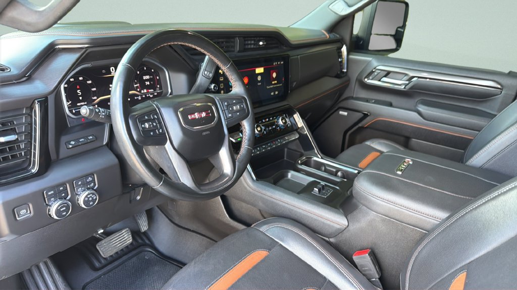 Used 2024 GMC Sierra 2500 AT4 w/ AT4 Premium Plus Package AWD/4WD image 32