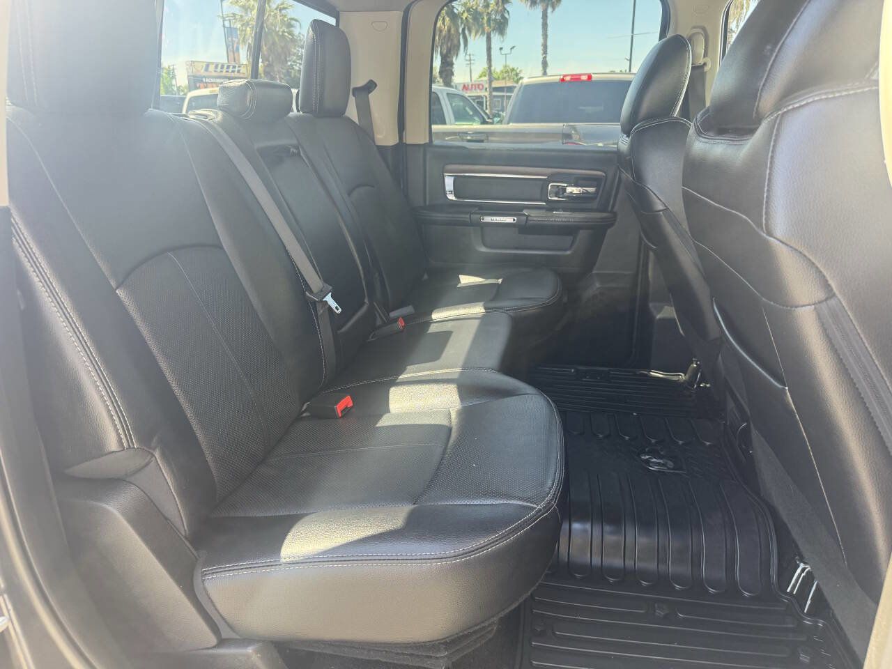 Used 2018 RAM 2500 Laramie image 18