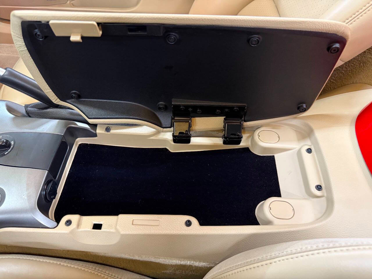 Used 2007 Chevrolet Corvette Convertible w/ Preferred Equipment Group image 52