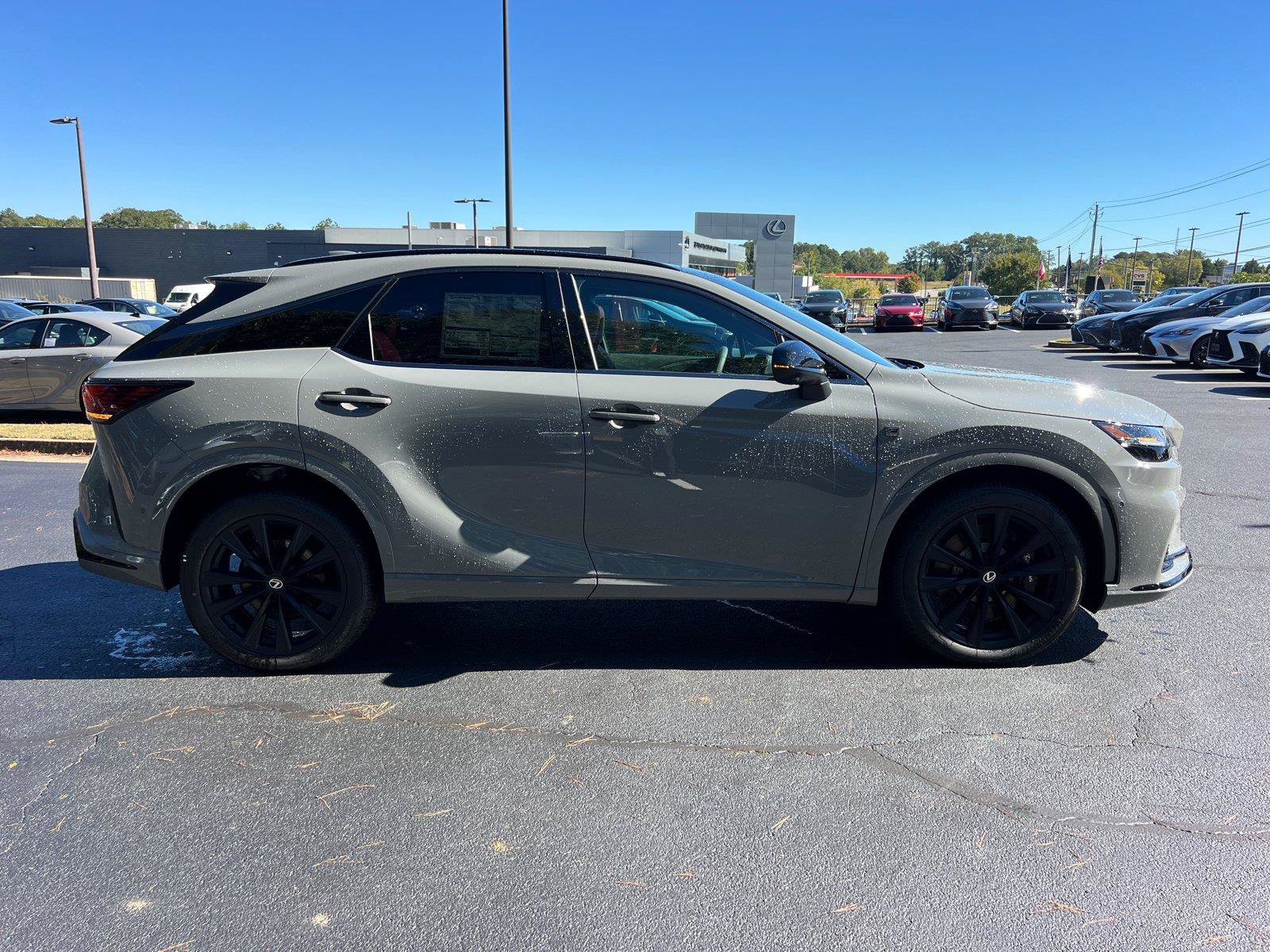 New 2026 Lexus RX 500h F Sport w/ Convenience Package AWD/4WD image 4