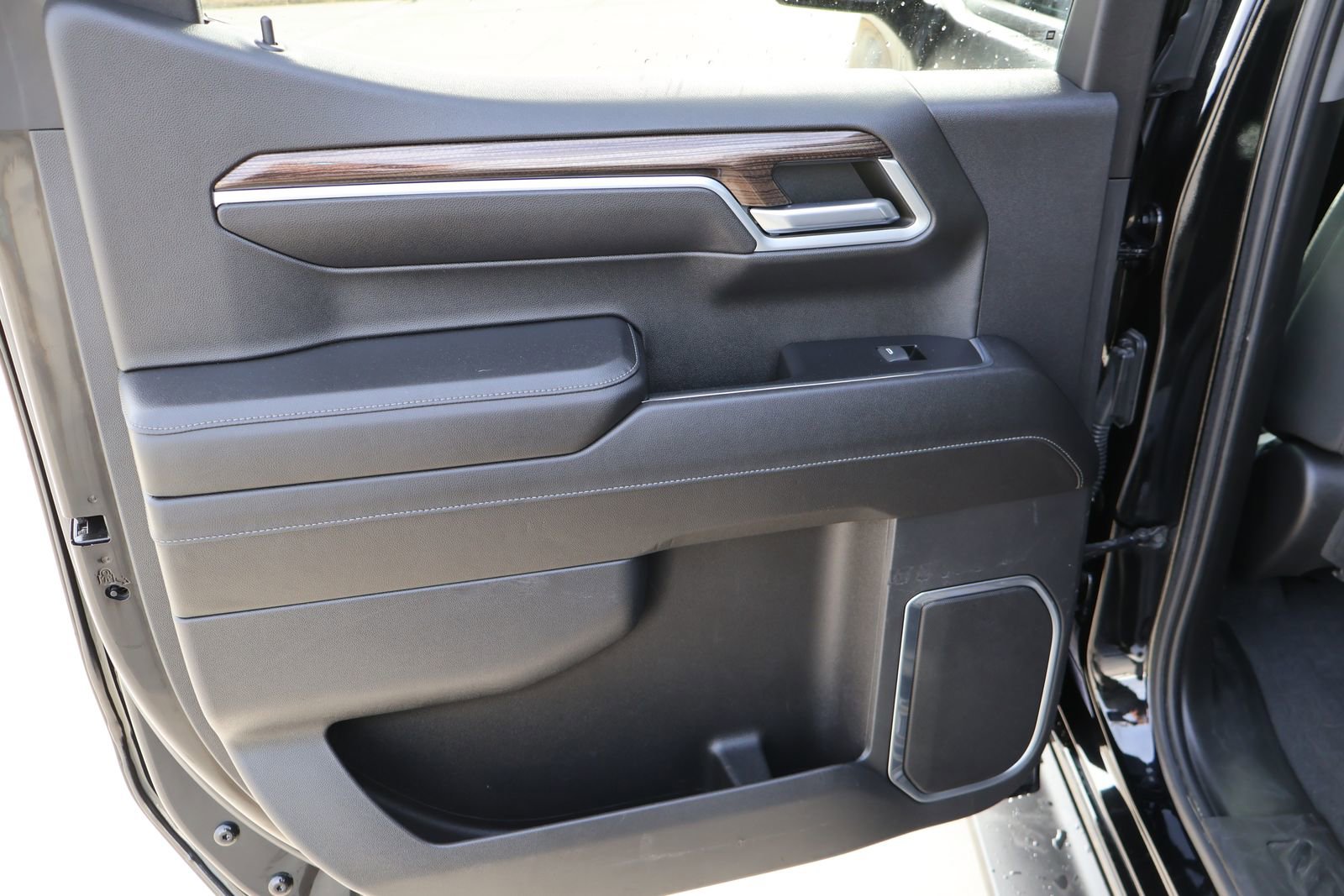 Used 2022 Chevrolet Silverado 1500 RST w/ Protection Package image 19