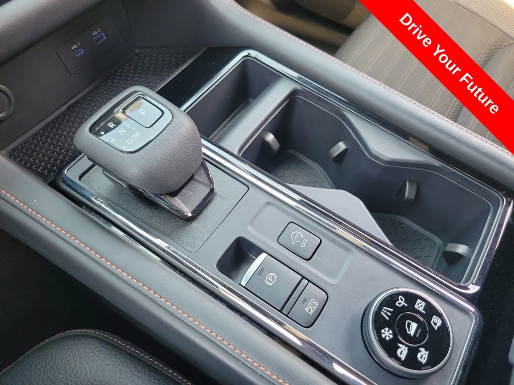 Used 2024 Nissan Pathfinder Rock Creek AWD/4WD image 13