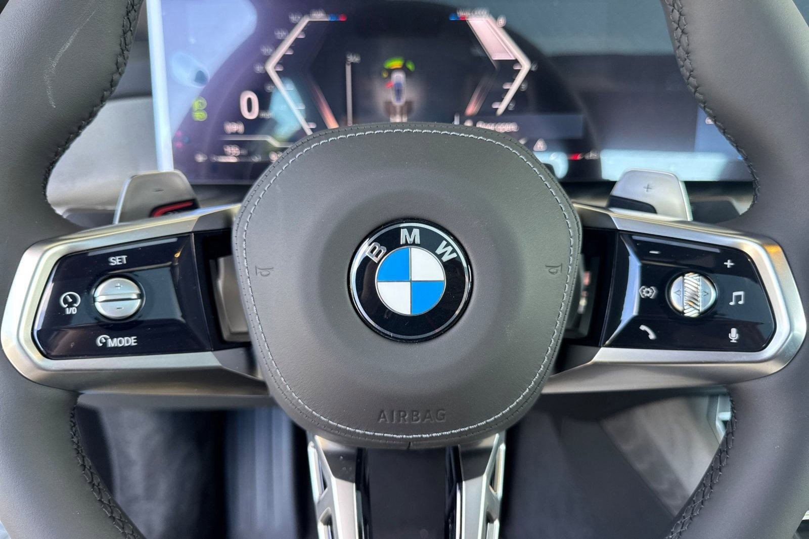 New 2025 BMW 760i xDrive image 16